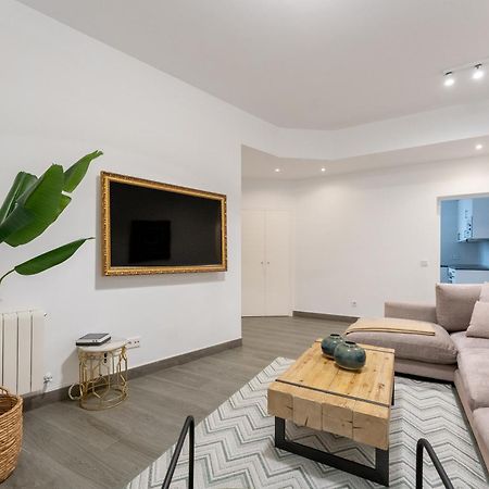 Luxe Apartment In Plaza De Espana Madrid Eksteriør billede